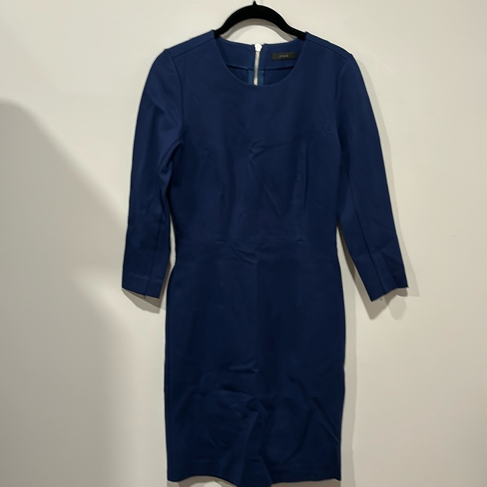 EUC. J crew shift dress. Size 4. Navy Blue